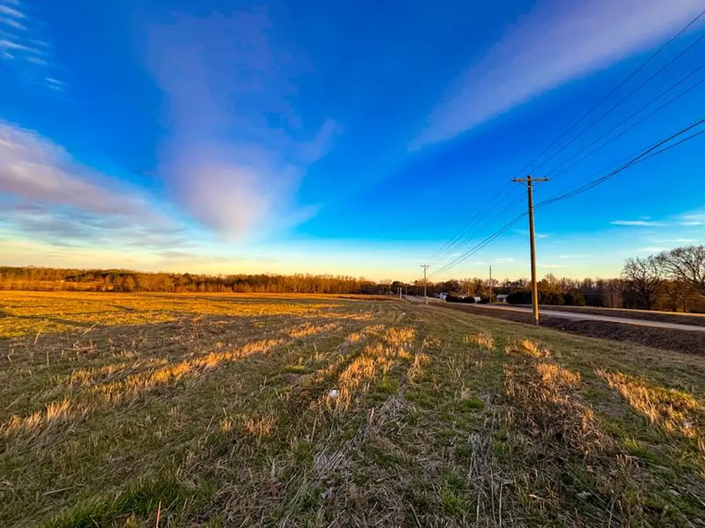 1 Highway 20 Florence AL 35633