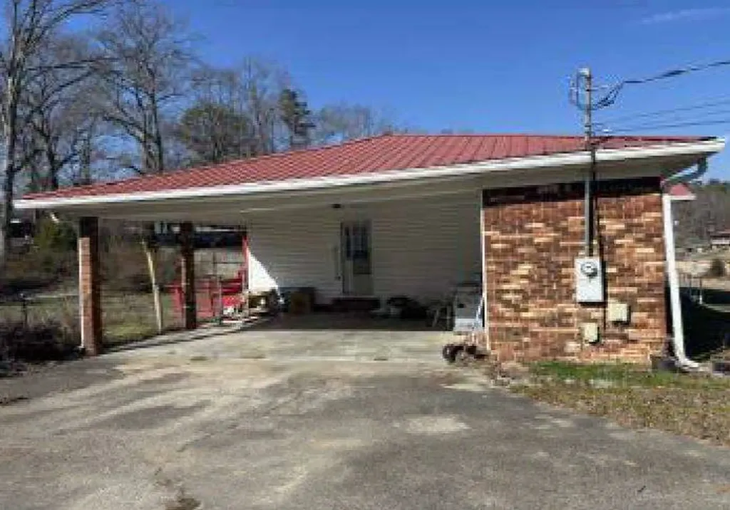 5912 Medders Street Anniston AL 36206