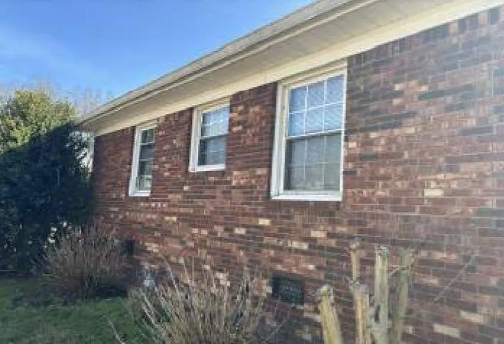 5912 Medders Street Anniston AL 36206