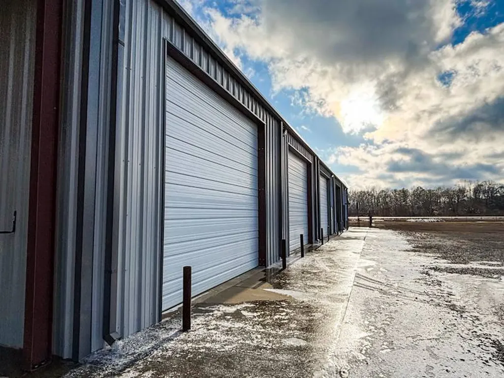 13340 Highway 20 Florence AL 35633