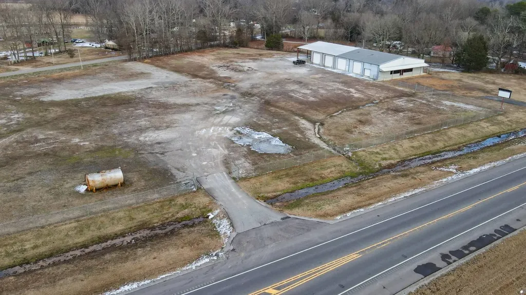 13340 Highway 20 Florence AL 35633