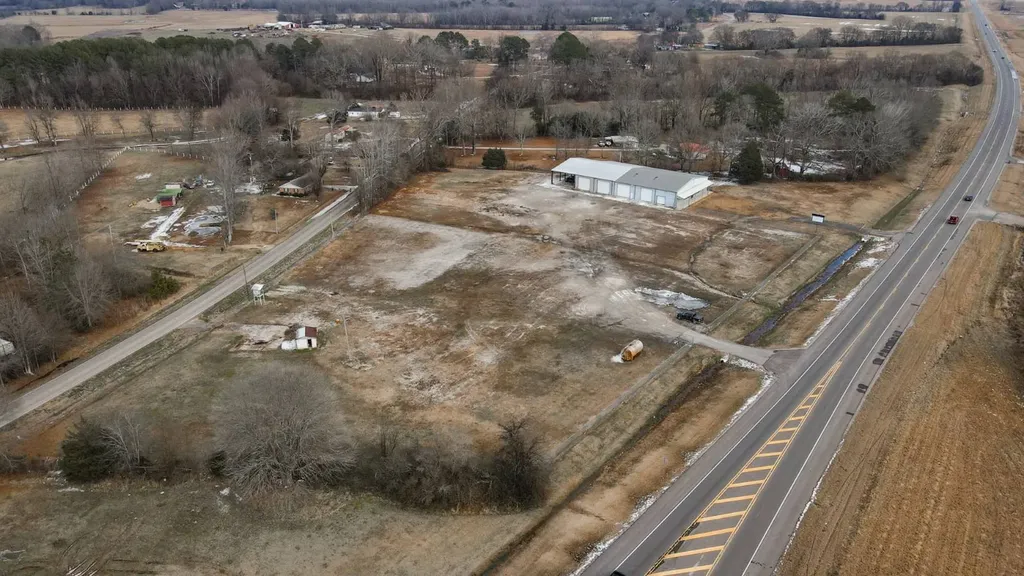 13340 Highway 20 Florence AL 35633