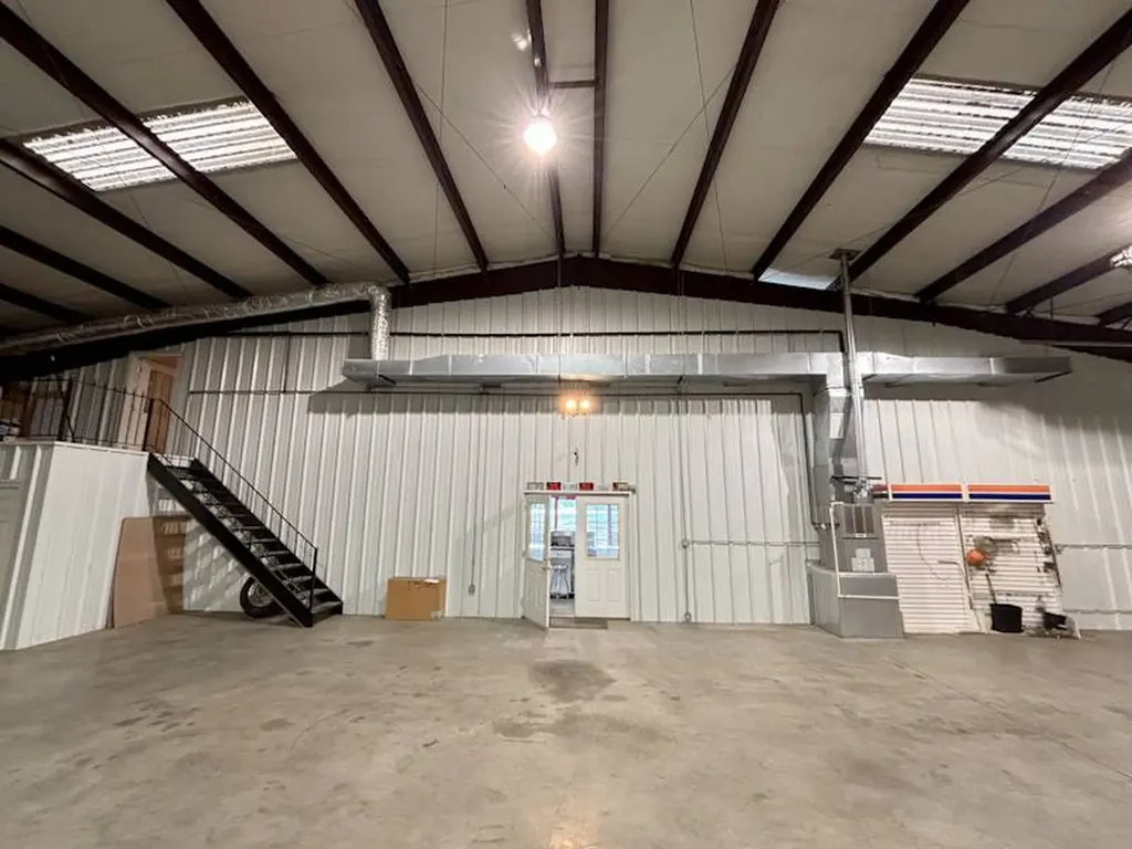 13340 Highway 20 Florence AL 35633