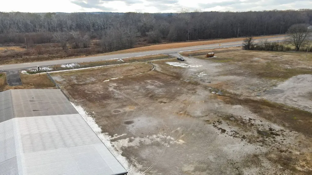 13340 Highway 20 Florence AL 35633