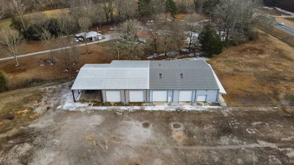 13340 Highway 20 Florence AL 35633