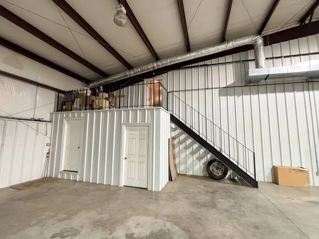 13340 Highway 20 Florence AL 35633