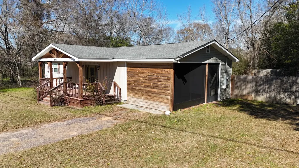 8543 County Road 636 Chancellor AL 36316
