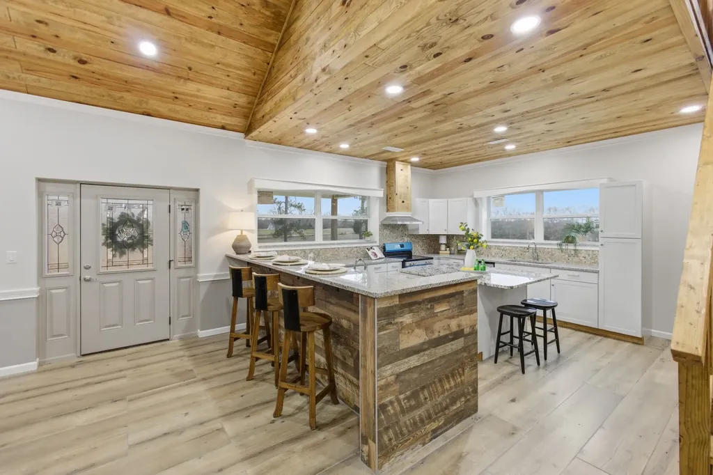 2182 County Road 2287 Glenwood AL 36034