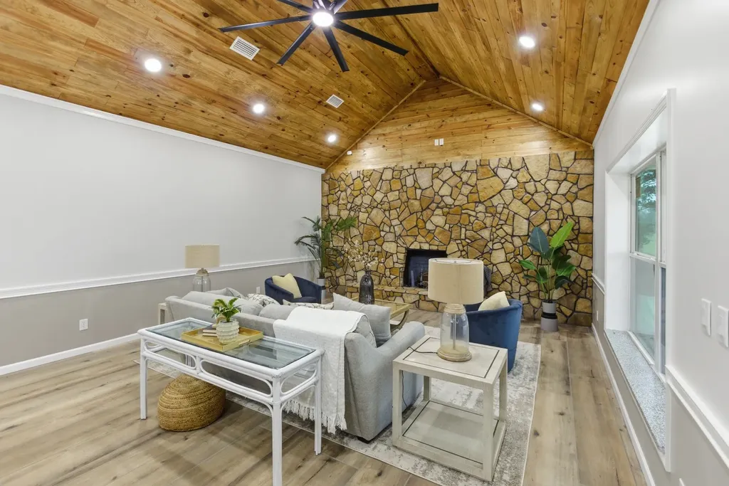 2182 County Road 2287 Glenwood AL 36034