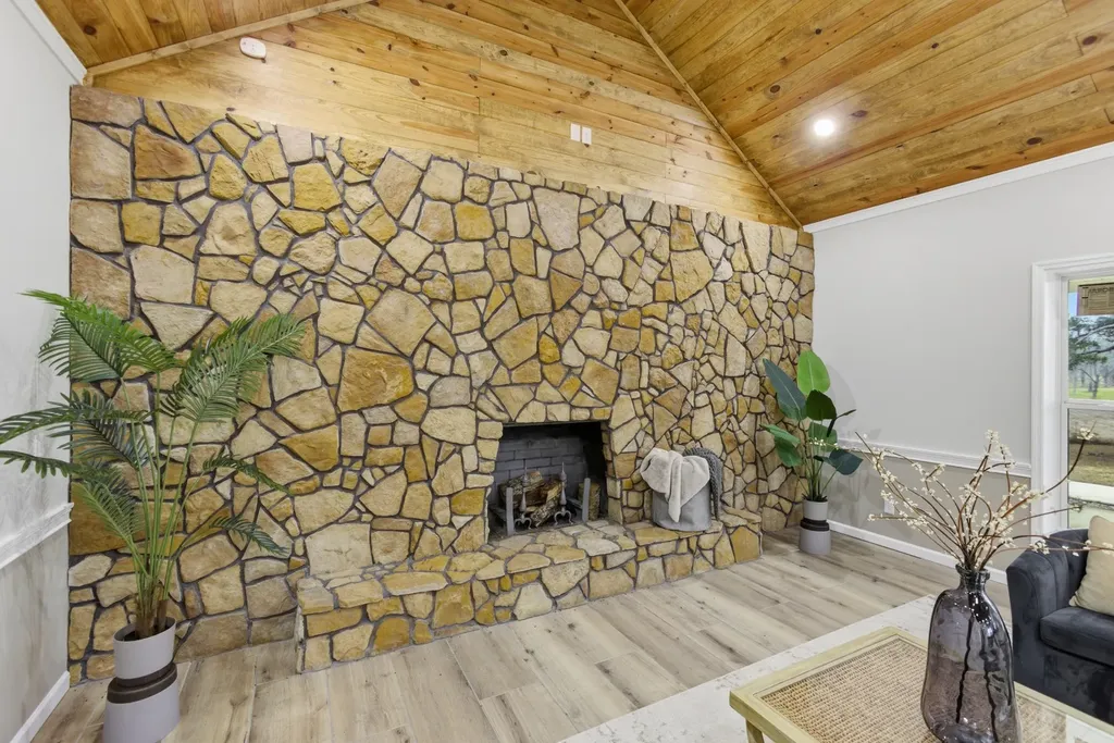 2182 County Road 2287 Glenwood AL 36034