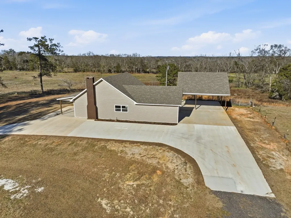 2182 County Road 2287 Glenwood AL 36034