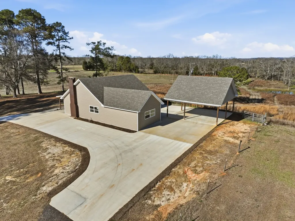 2182 County Road 2287 Glenwood AL 36034