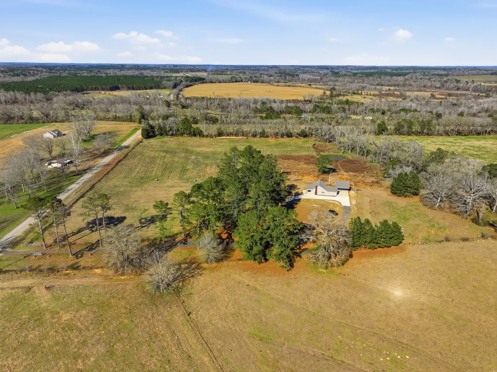 2182 County Road 2287 Glenwood AL 36034