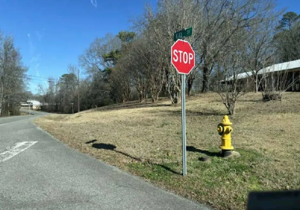 300 Wolf Creek S Road Pell City AL 35128
