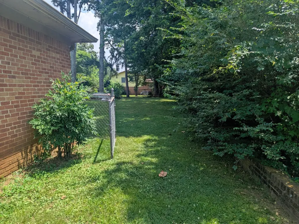 2817 Broadview Drive NW Huntsville AL 35810