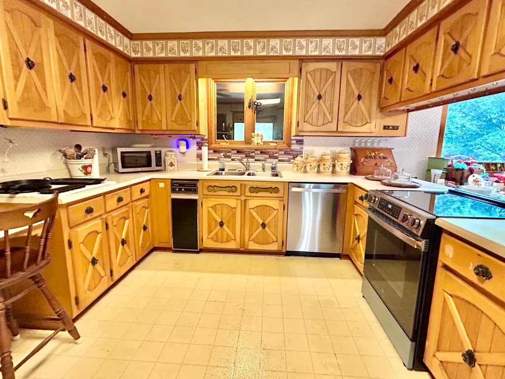3871 County Road 30 Florence AL 35634