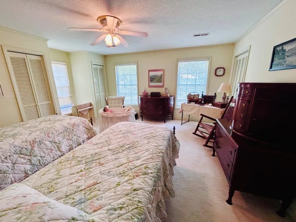 3871 County Road 30 Florence AL 35634