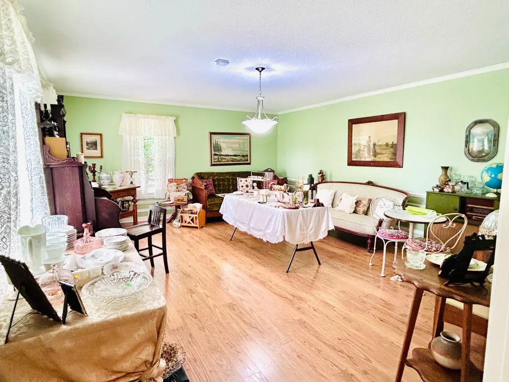 3871 County Road 30 Florence AL 35634