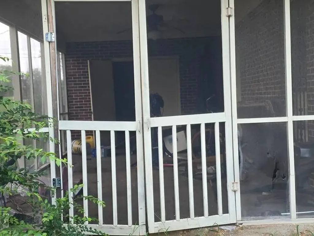 5443 Merrifield Drive Valley Grande AL 36703