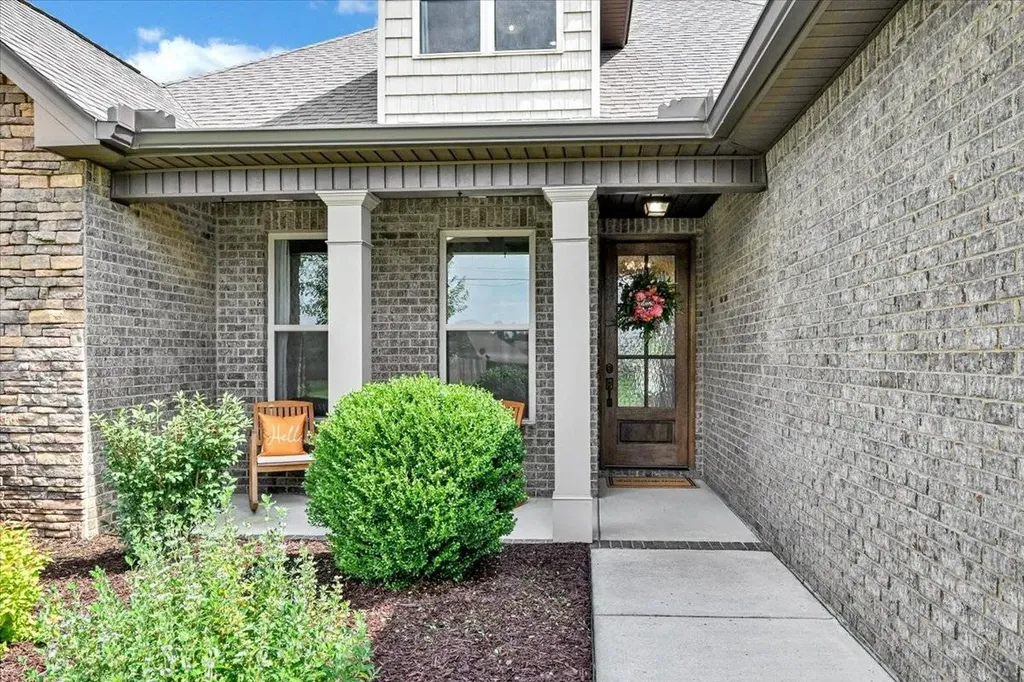 1111 Flatts Trace SW Cullman AL 35055