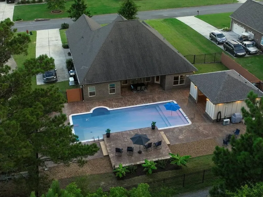 1111 Flatts Trace SW Cullman AL 35055