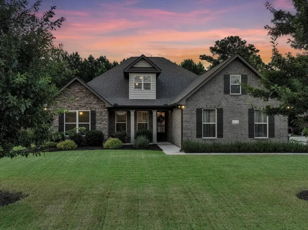 1111 Flatts Trace SW Cullman AL 35055