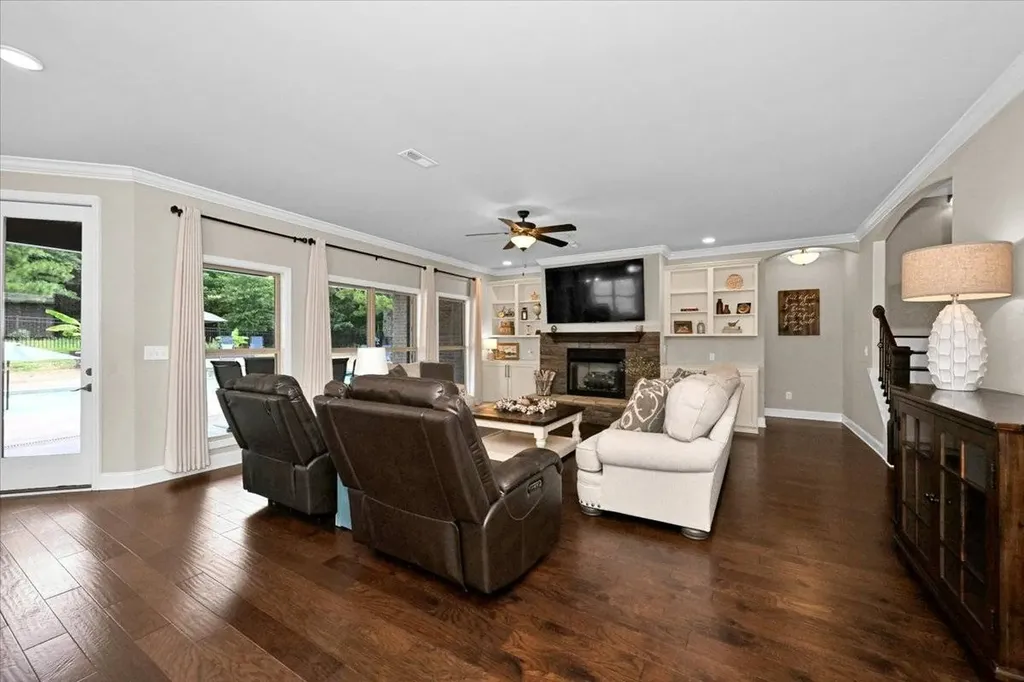 1111 Flatts Trace SW Cullman AL 35055