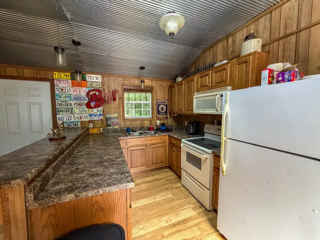 1025 Co Road 83 Burnsville AL 36703