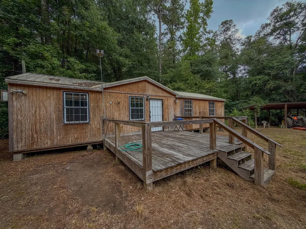 1025 Co Road 83 Burnsville AL 36703