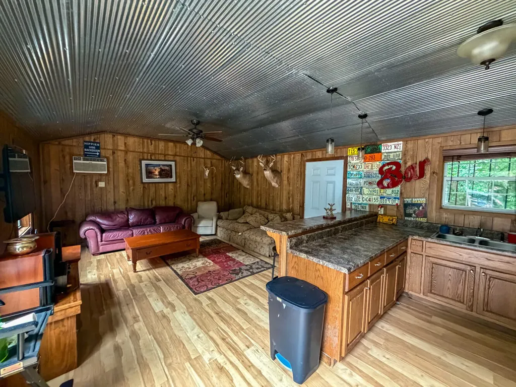 1025 Co Road 83 Burnsville AL 36703