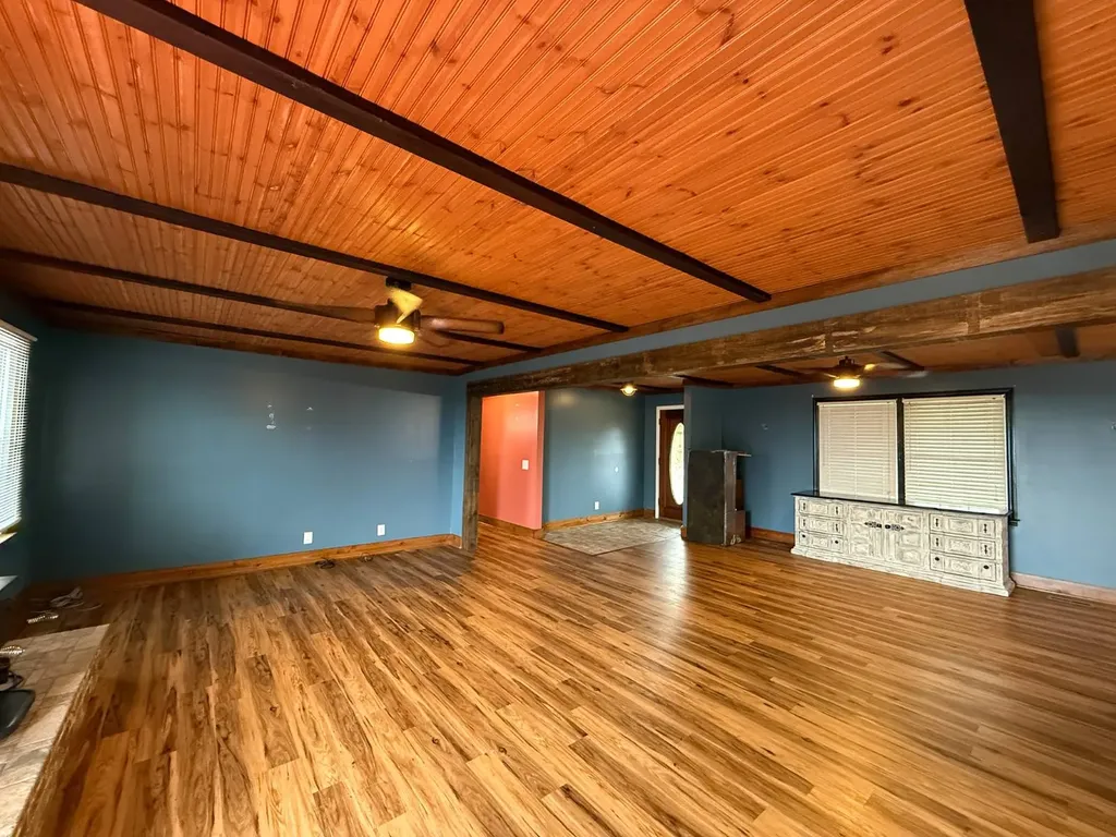 10359 County Road 65 Roanoke AL 36274