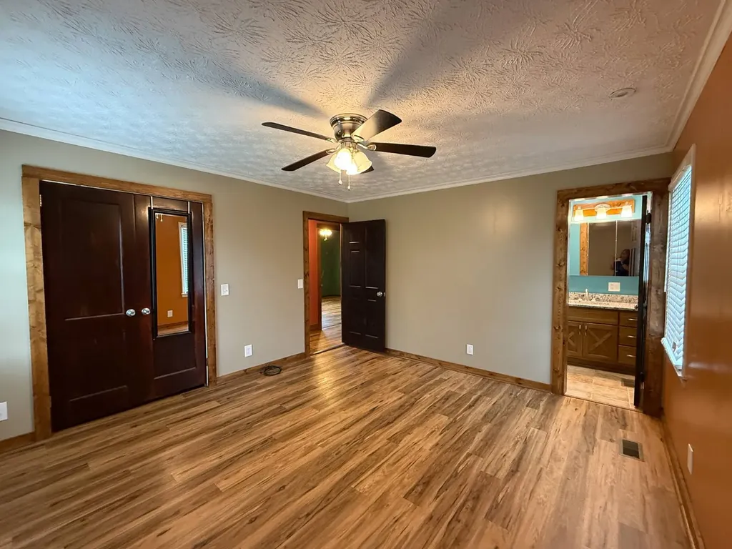 10359 County Road 65 Roanoke AL 36274