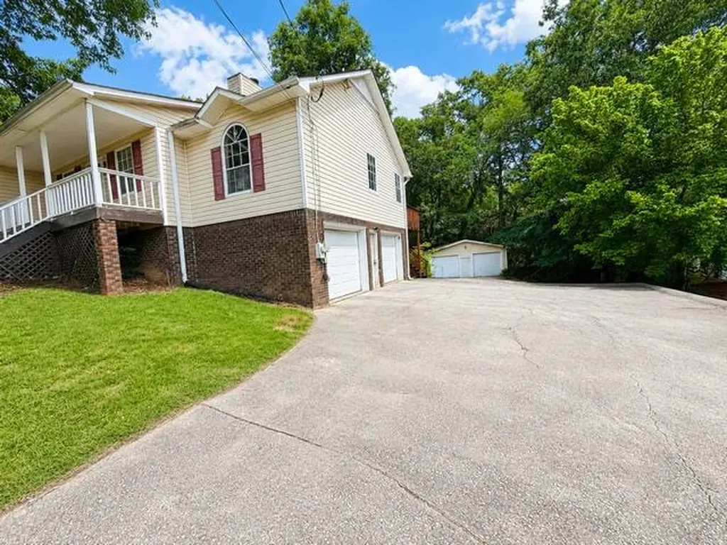 720 Jason Circle Birmingham AL 35215