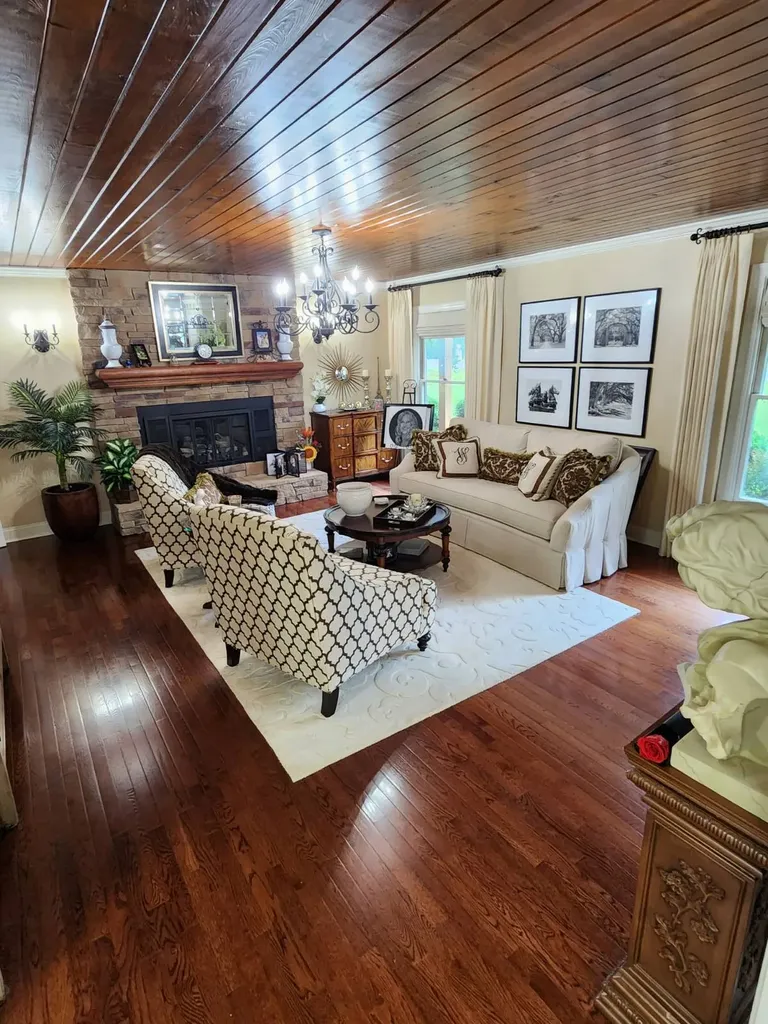3913 Co Road 158 Florence AL 35633