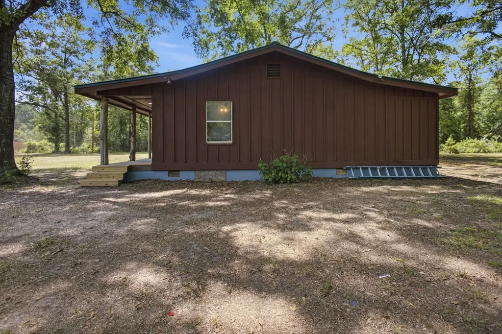 9191 Prestwood Bridge Road Andalusia AL 36421