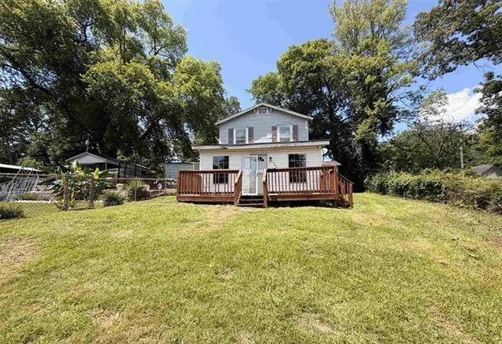 1624 32nd Street Ensley Birmingham AL 35208