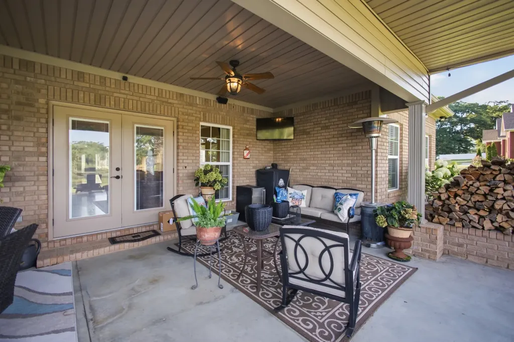 2654 Taylor Mill Road Elba AL 36323