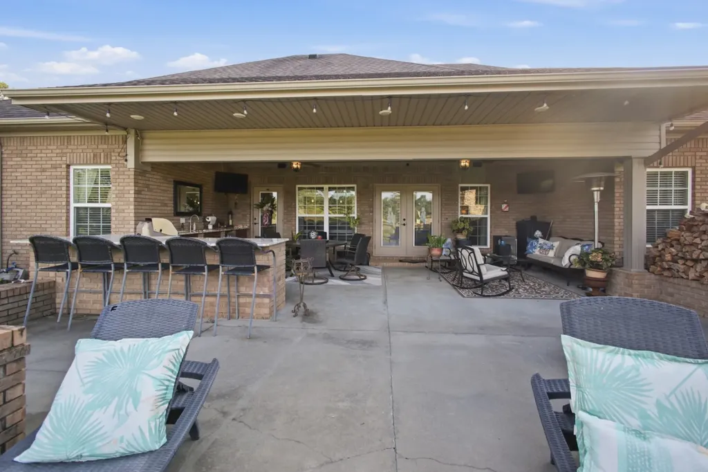 2654 Taylor Mill Road Elba AL 36323