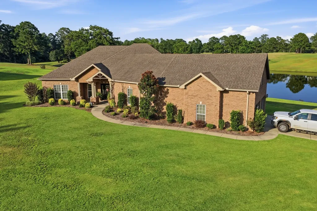 2654 Taylor Mill Road Elba AL 36323