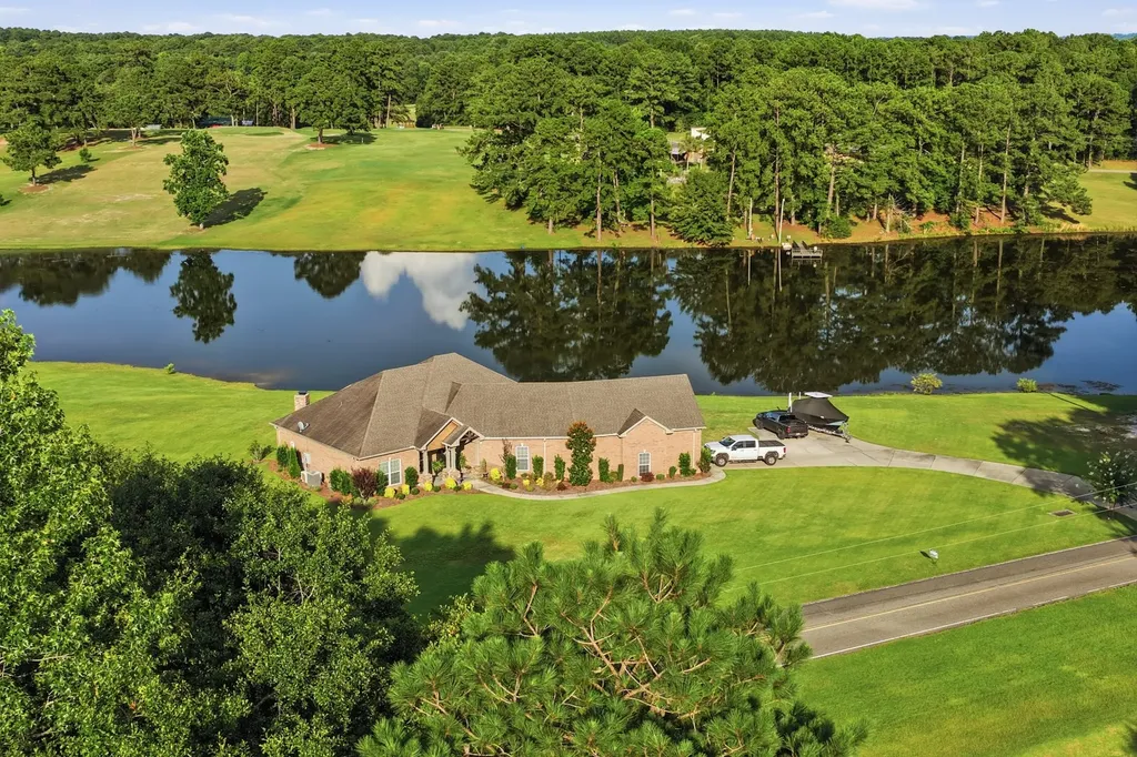 2654 Taylor Mill Road Elba AL 36323