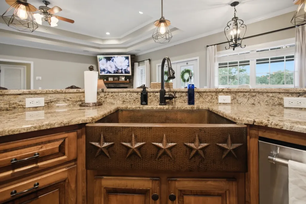 2654 Taylor Mill Road Elba AL 36323