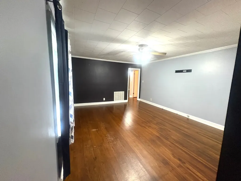 611 Maureen Lane Butler AL 36904