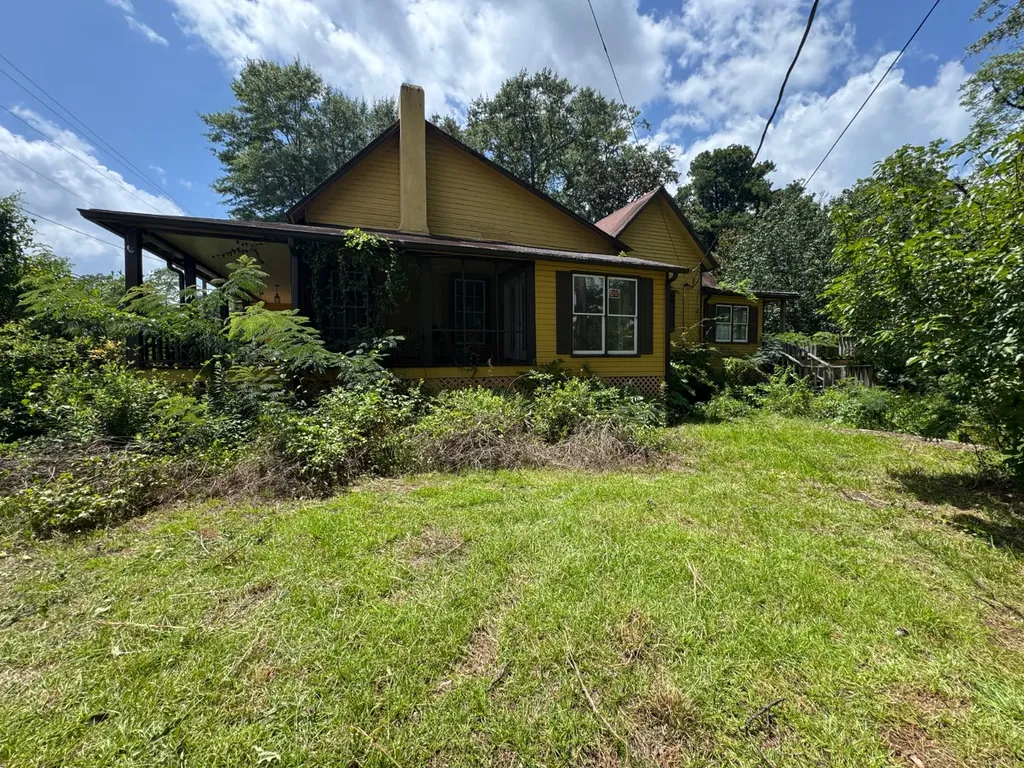 208 West Mill Street Georgiana AL 36033