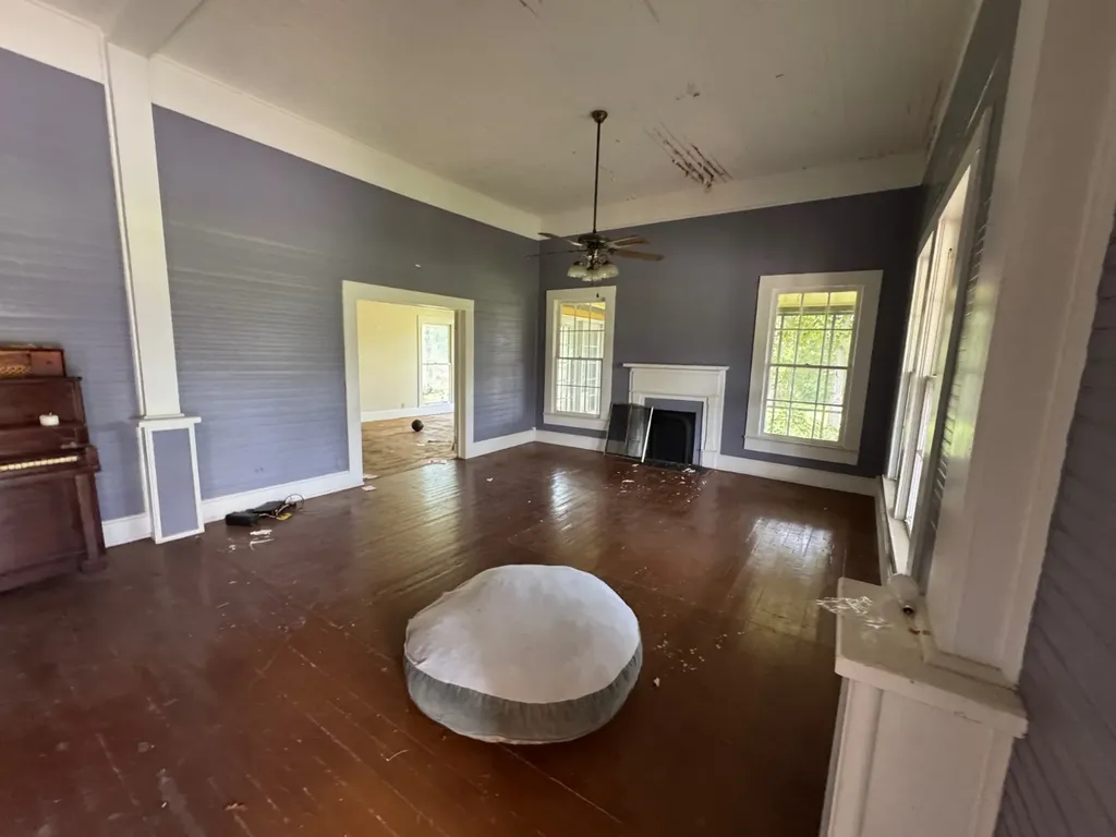 208 West Mill Street Georgiana AL 36033