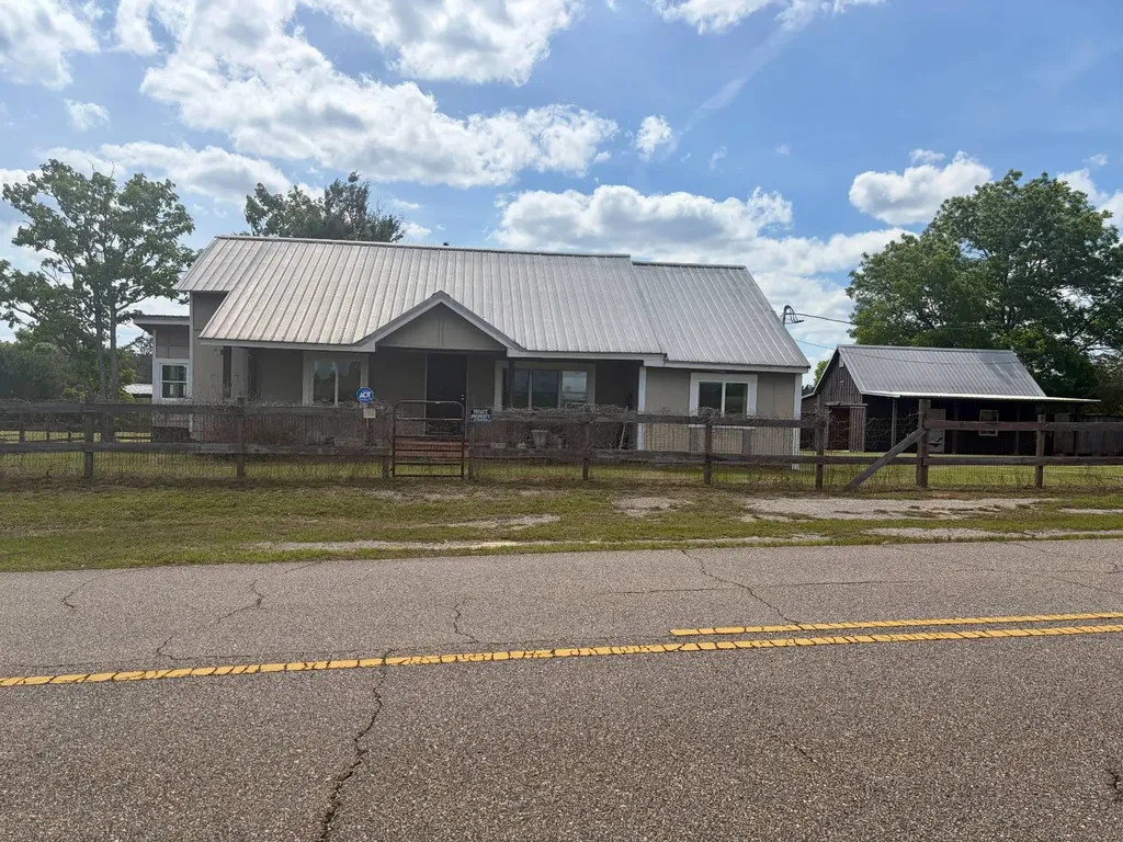 10954 Mckenzie Grade Road Georgiana AL 36033