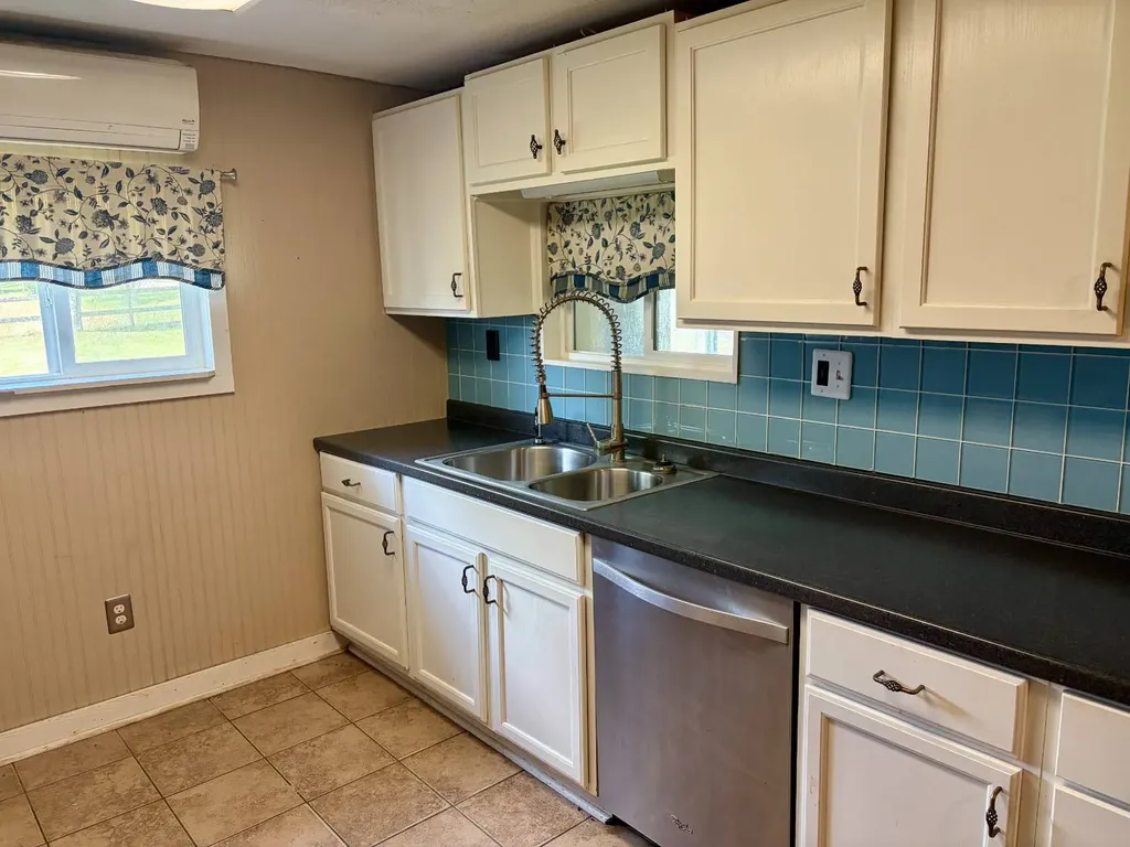 10954 Mckenzie Grade Road Georgiana AL 36033