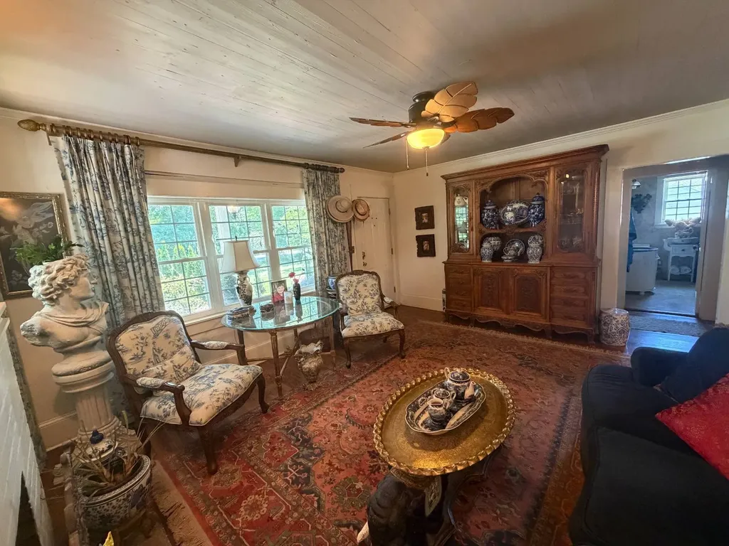 2104 Gault S Avenue Fort Payne AL 35967