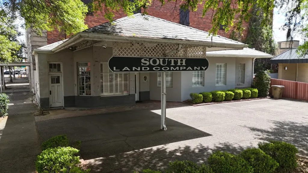 30 Lauderdale Street Selma AL 36701