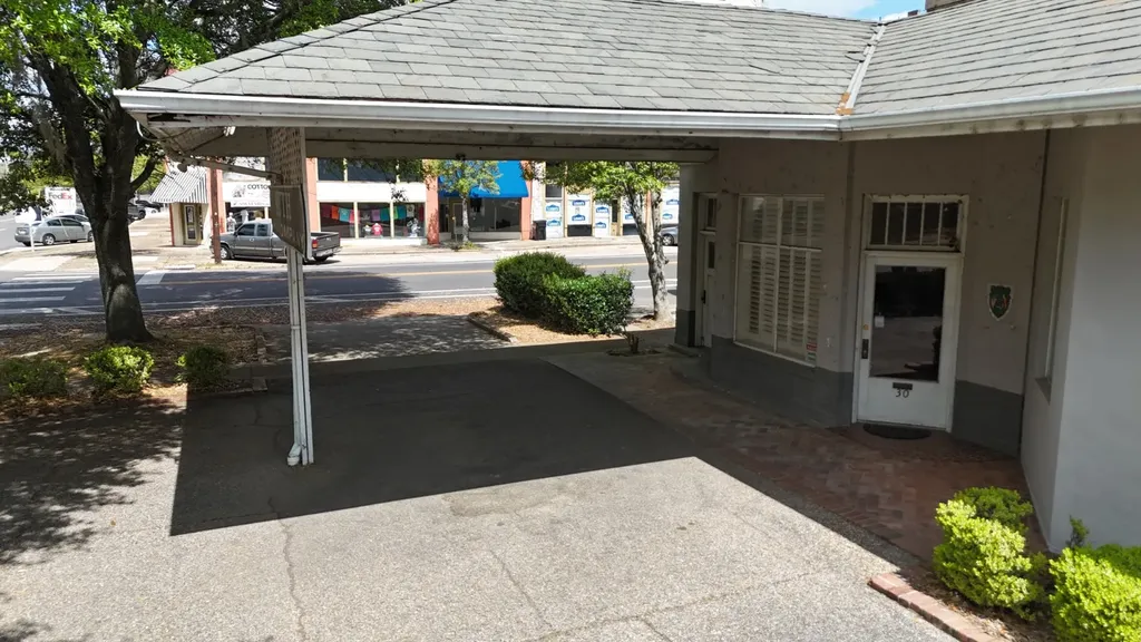 30 Lauderdale Street Selma AL 36701