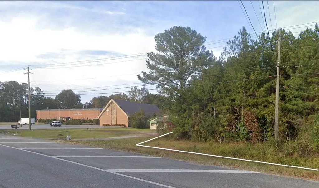 01 West Grand Avenue Rainbow City AL 35906